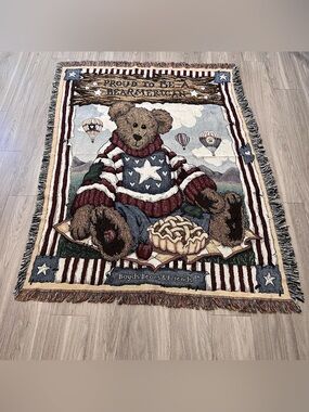 Boyds Bears Proud To Be A Bearmerican Woven Patriotic Throw Blanket